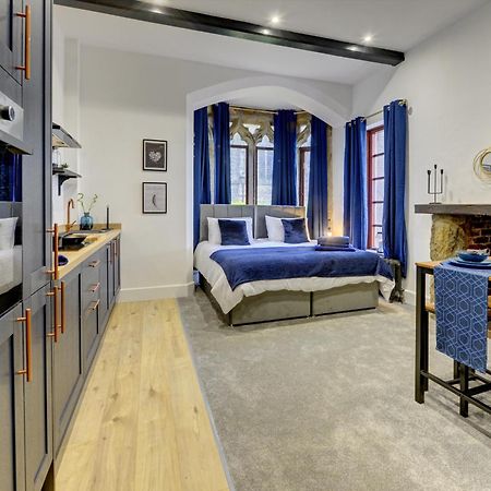 The Old Vicarage - Secure Parking, Fast Wifi, Garden Villa Leeds  Exteriör bild