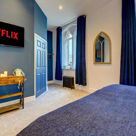 The Old Vicarage - Secure Parking, Fast Wifi, Garden Villa Leeds  Exteriör bild