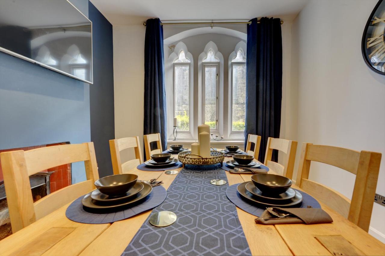 The Old Vicarage - Secure Parking, Fast Wifi, Garden Villa Leeds  Exteriör bild