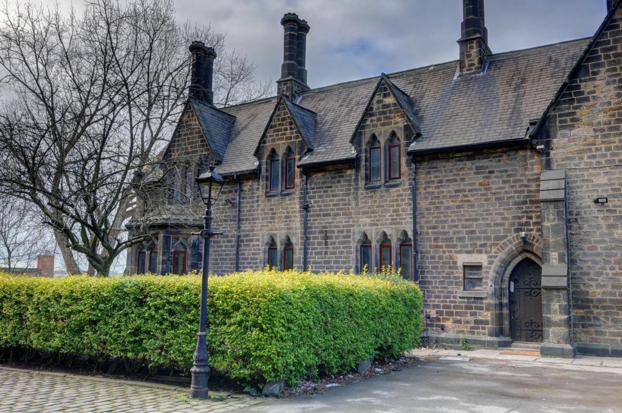 The Old Vicarage - Secure Parking, Fast Wifi, Garden Villa Leeds  Exteriör bild