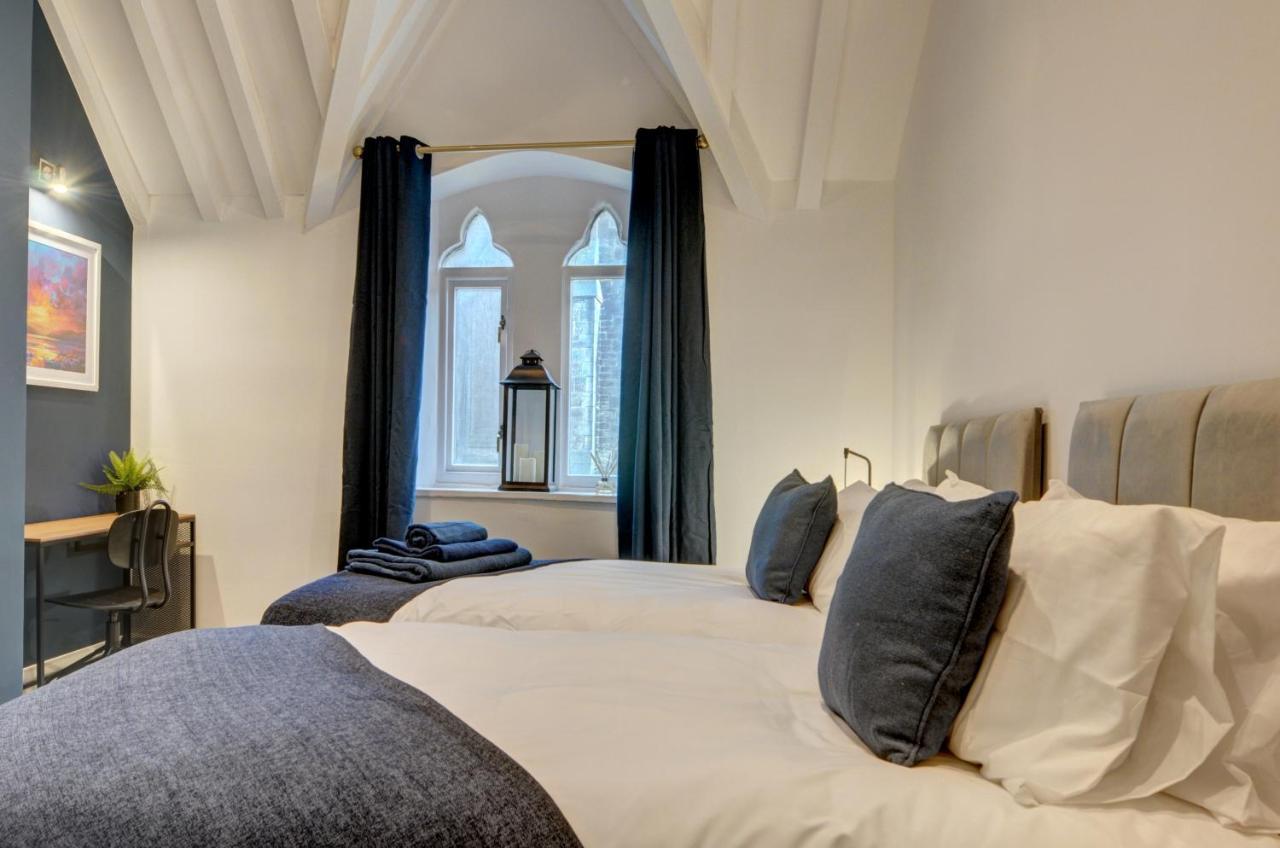 The Old Vicarage - Secure Parking, Fast Wifi, Garden Villa Leeds  Exteriör bild