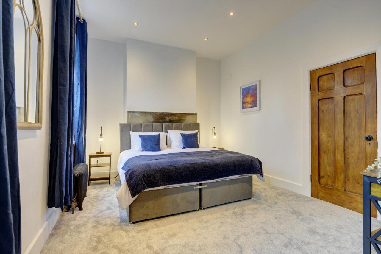 The Old Vicarage - Secure Parking, Fast Wifi, Garden Villa Leeds  Exteriör bild
