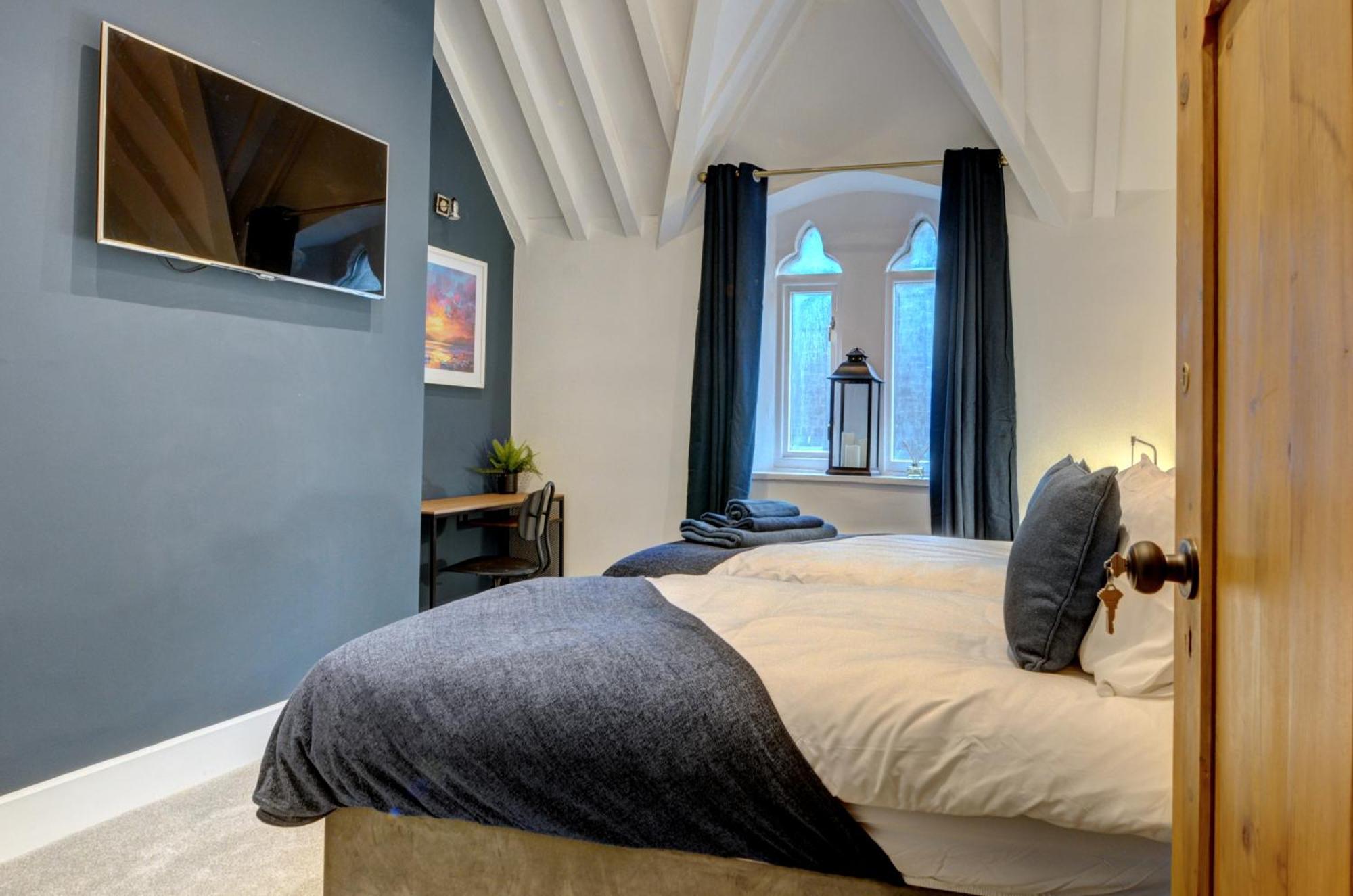 The Old Vicarage - Secure Parking, Fast Wifi, Garden Villa Leeds  Exteriör bild