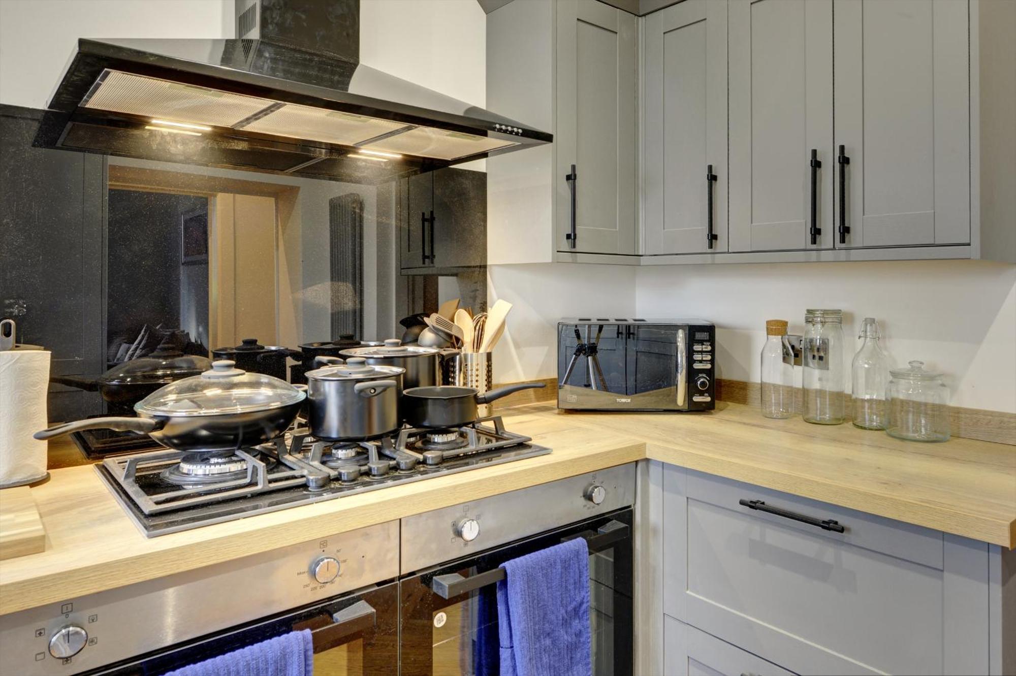 The Old Vicarage - Secure Parking, Fast Wifi, Garden Villa Leeds  Exteriör bild